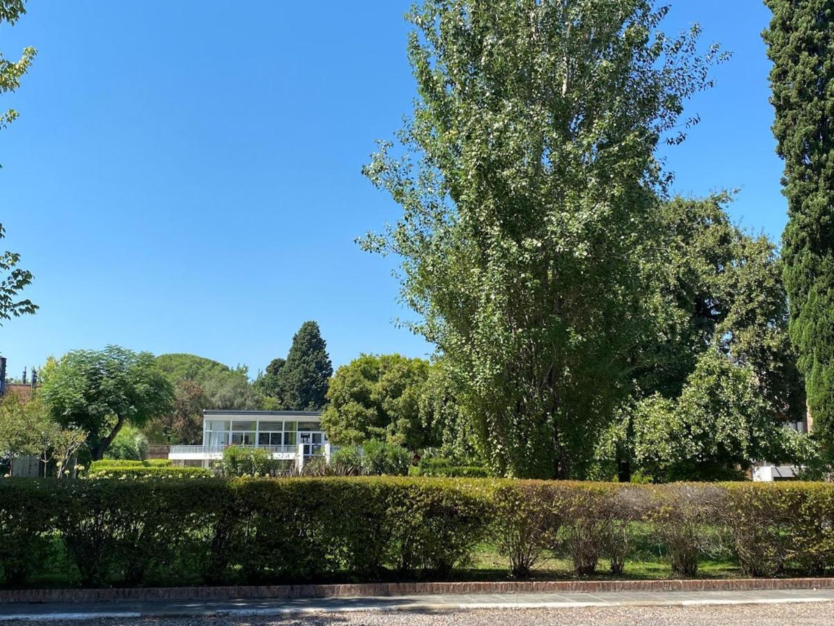 Hermoso Apartamento En Country Hosp Univ Austral Pilar  Exteriör bild