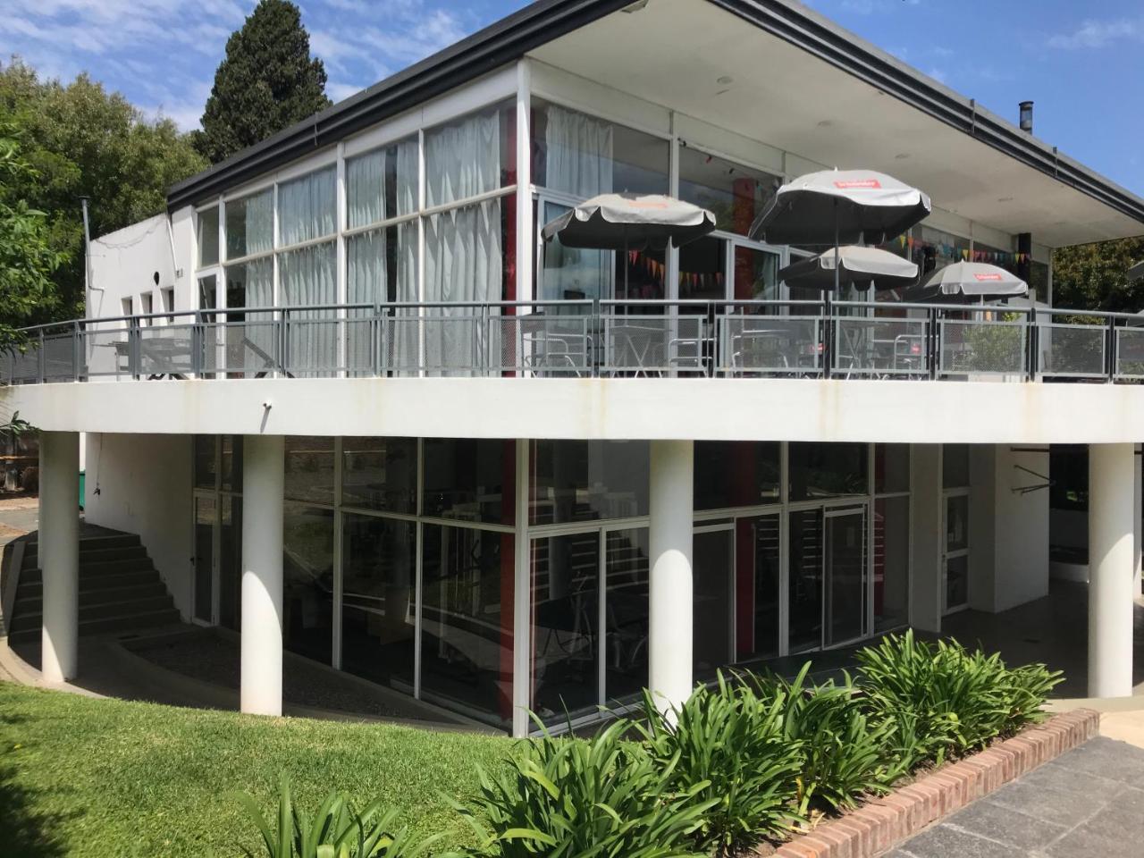 Hermoso Apartamento En Country Hosp Univ Austral Pilar  Exteriör bild